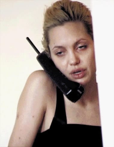 12 Rare Angelina Jolie No Makeup Photos Are Beautiful