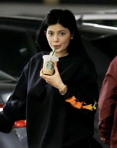 15 Kylie Jenner No Makeup Pics Proved She S Human