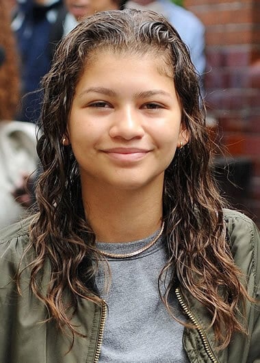 21 Gorgeous Photos Of Zendaya Without Makeup