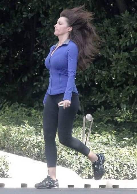 Sofia Vergara morning walk