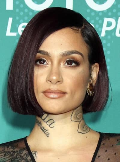 Kehlani looking nice and formal