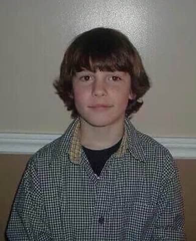 Shawn Mendes vintage haircut