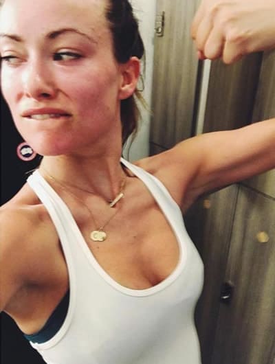Olivia Wilde flexing her small muscles